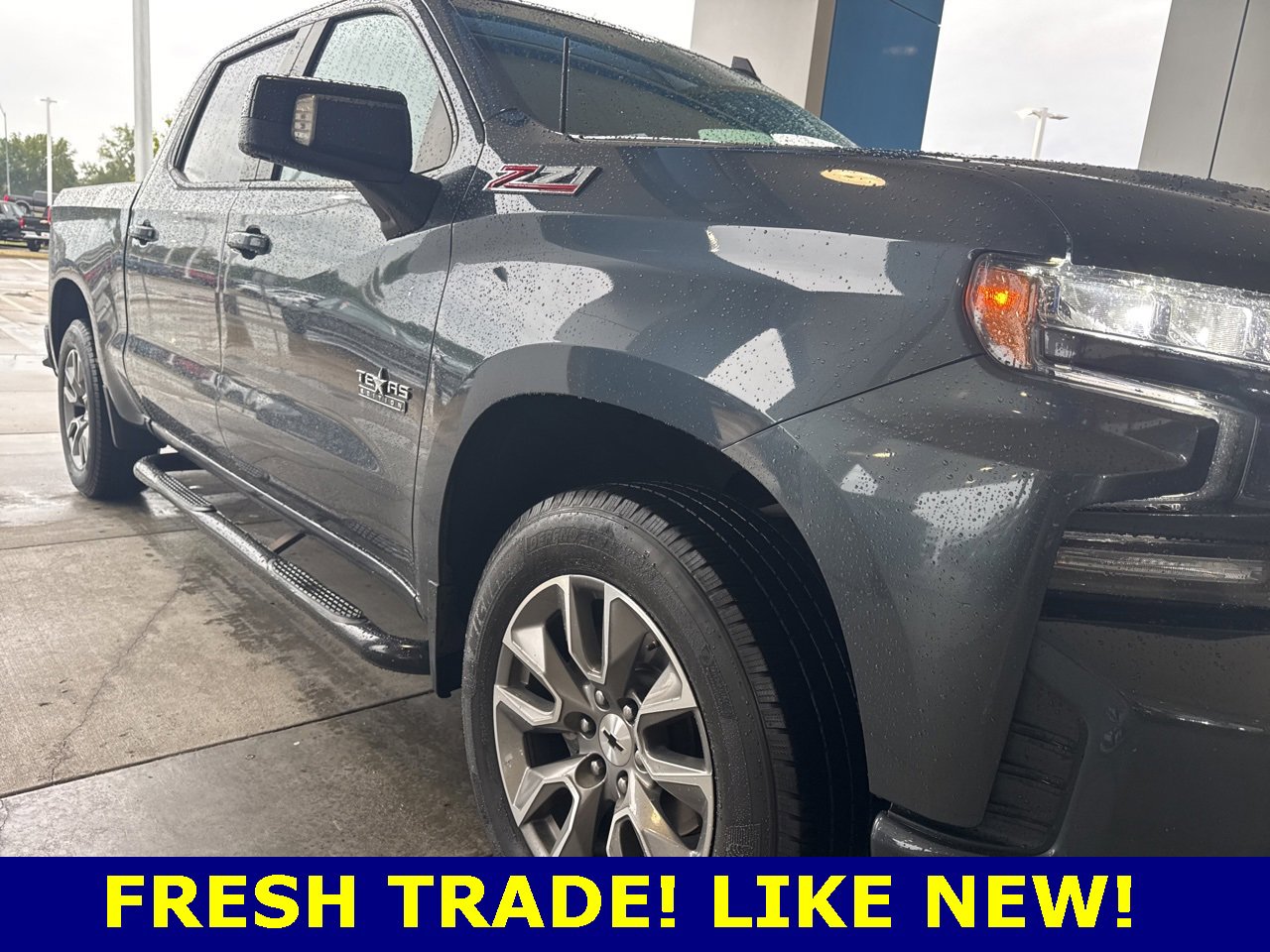 2021 Chevrolet Silverado 1500 RST photo 3