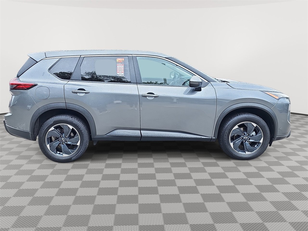 2024 Nissan Rogue SV photo 4