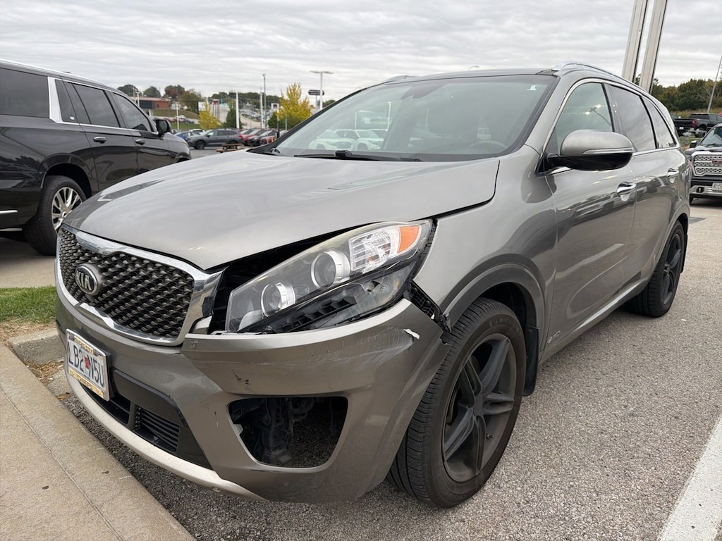 Used 2017 Kia Sorento SXL V6