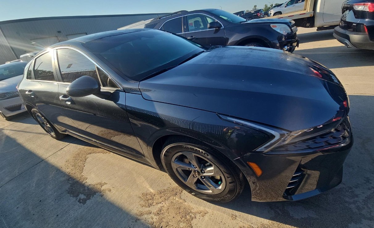 2023 Kia K5 LXS photo 4