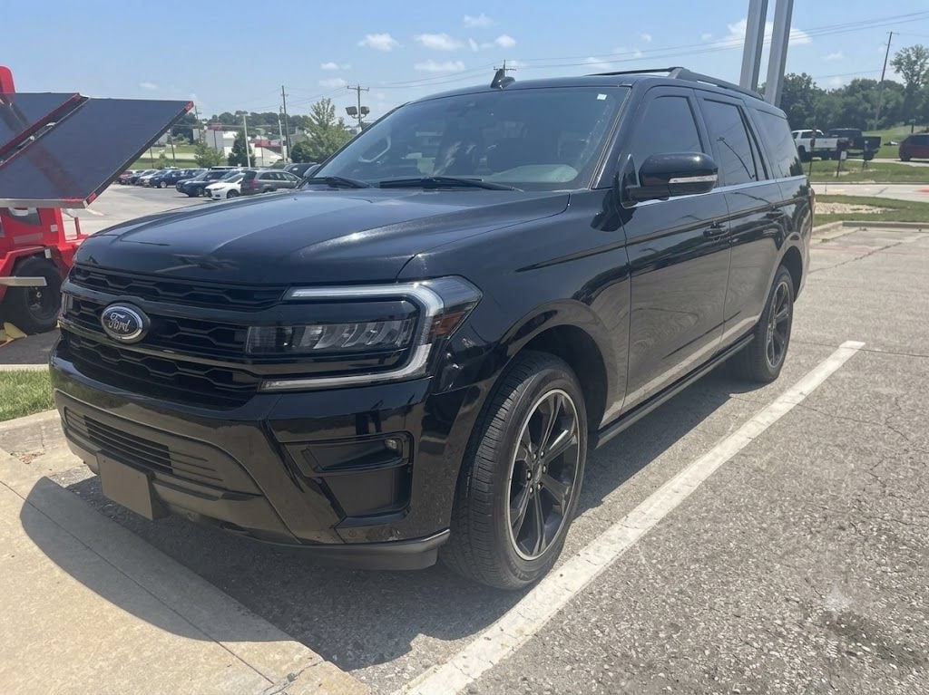 Used 2022 Ford Expedition Limited