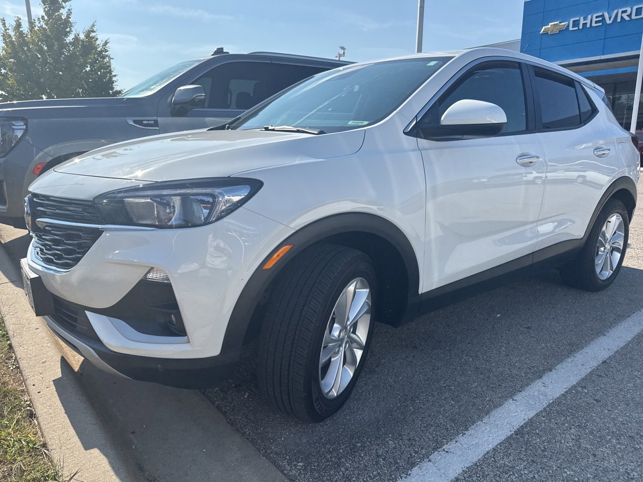 2023 Buick Encore GX Preferred photo 2