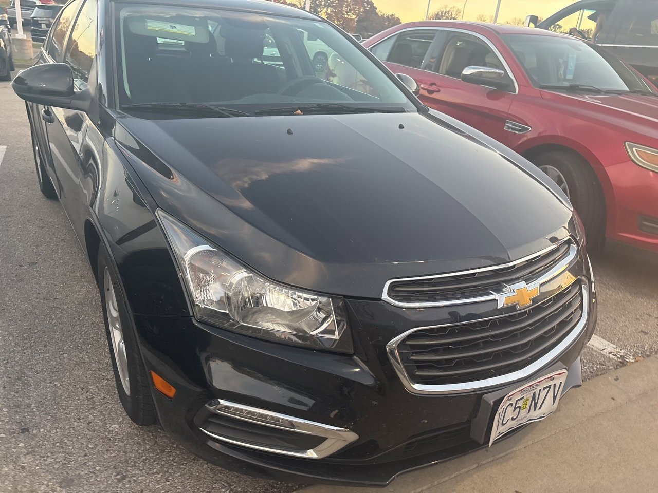 2015 Chevrolet Cruze LT photo 2