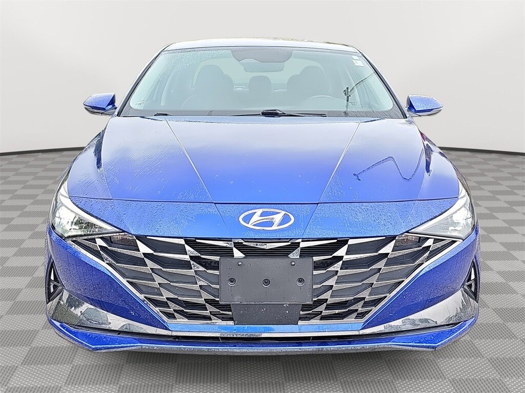 Used 2023 Hyundai Elantra Limited