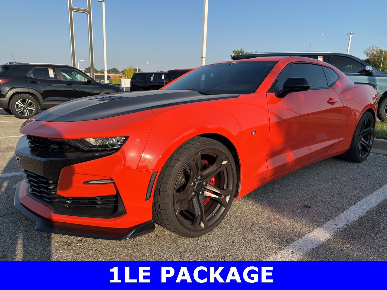 2019 Chevrolet Camaro SS photo 2