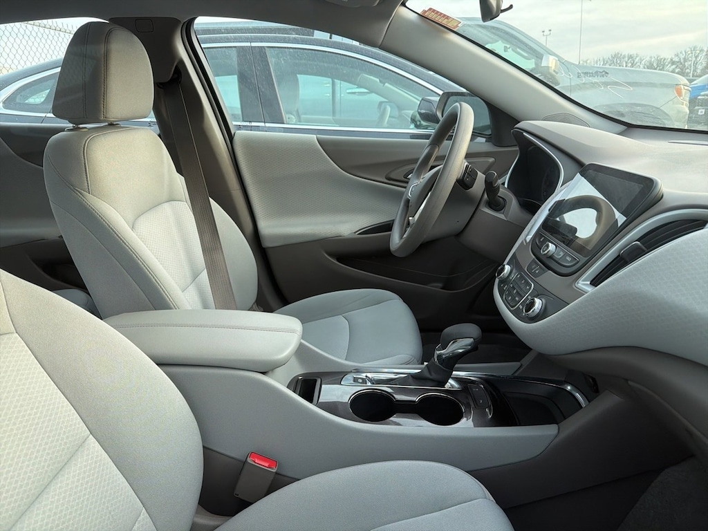 Certified 2024 Chevrolet Malibu 1LT Car