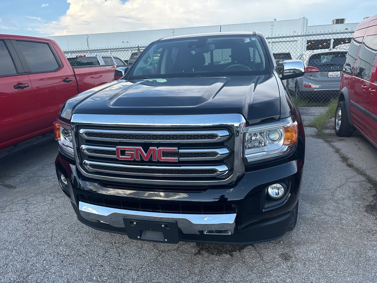 Used 2018 GMC Canyon SLT with VIN 1GTG6DEN3J1104549 for sale in Kansas City