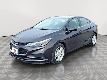 2016 Chevrolet Cruze LT Car