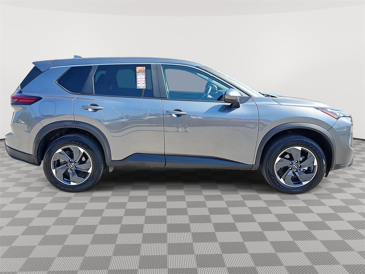 2024 Nissan Rogue SV photo 4