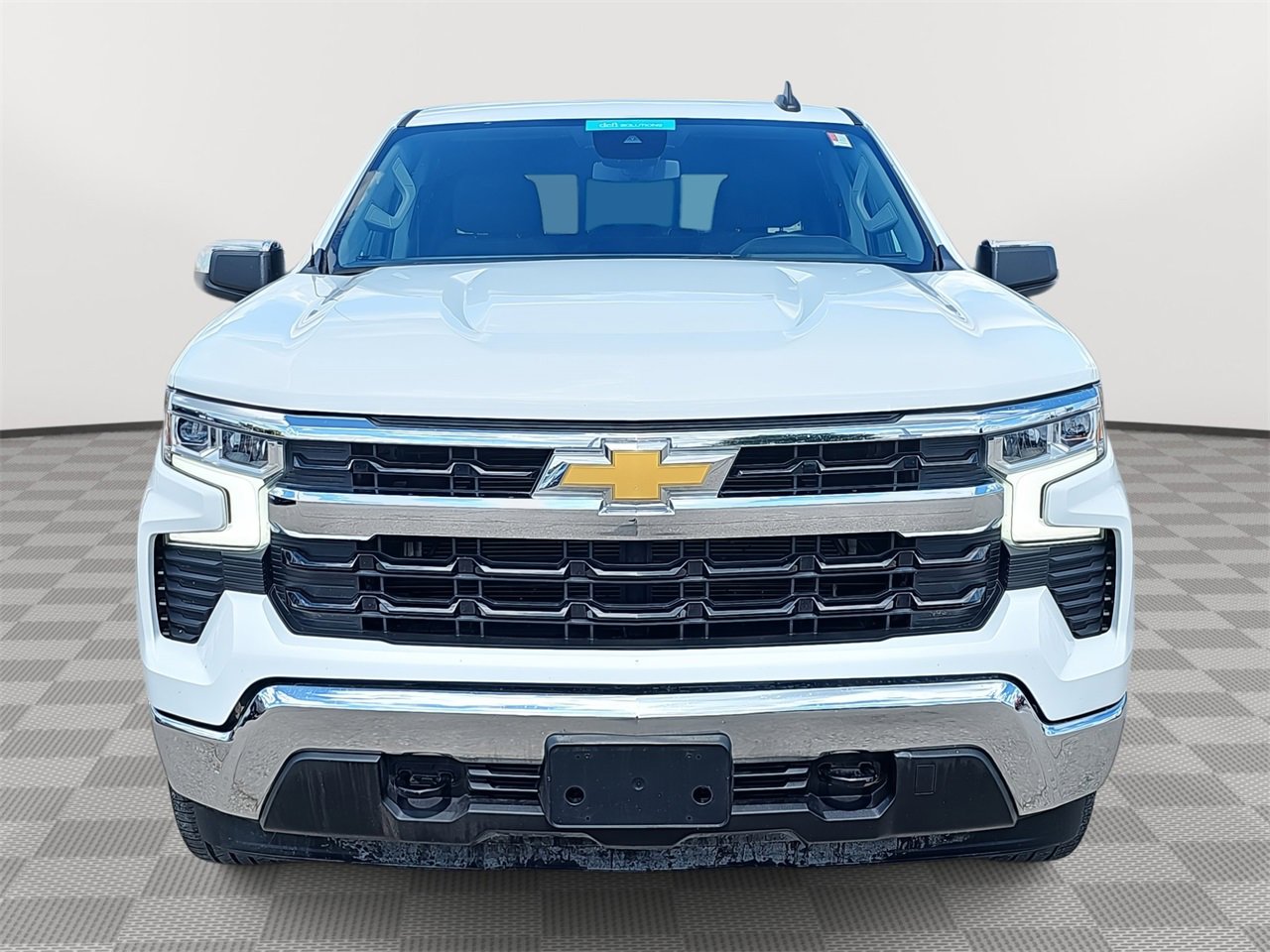 2023 Chevrolet Silverado 1500 LT photo 2