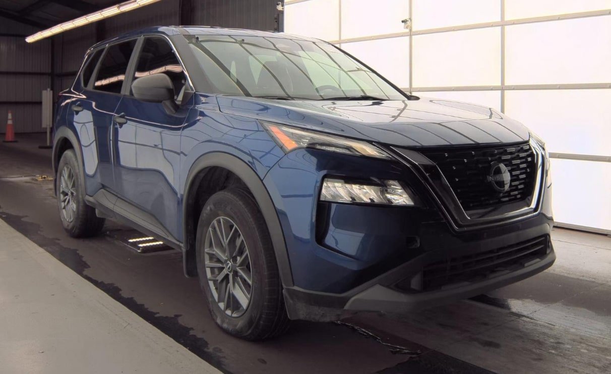 2023 Nissan Rogue S photo 2