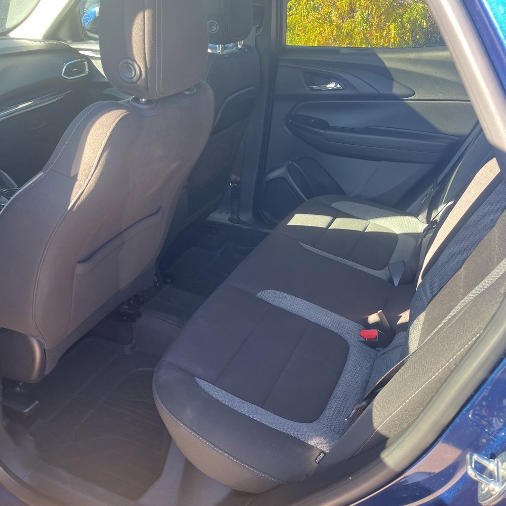 2023 Chevrolet Trailblazer LT photo 3