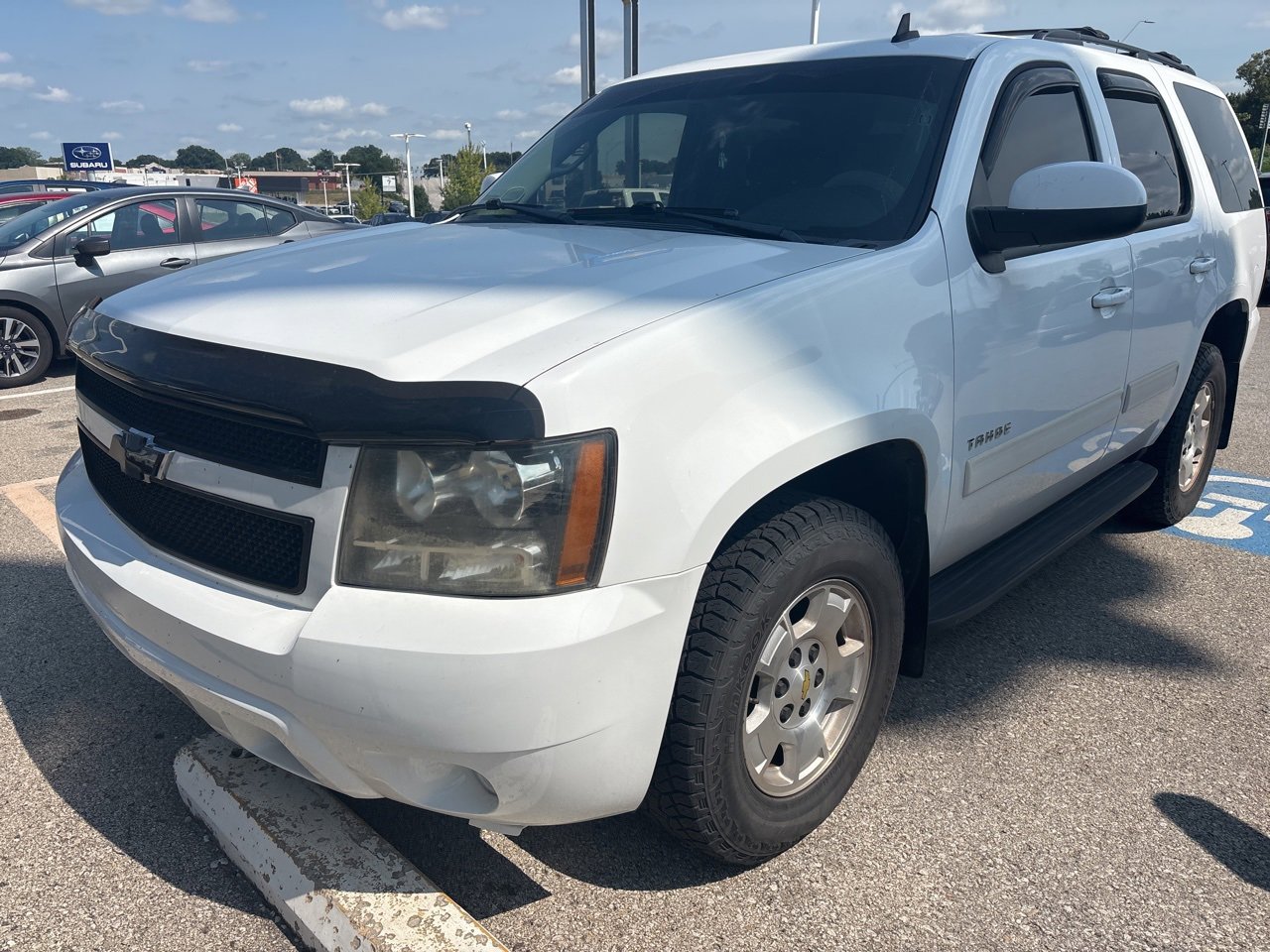 Used 2011 Chevrolet Tahoe LS with VIN 1GNSCAE04BR368072 for sale in Kansas City