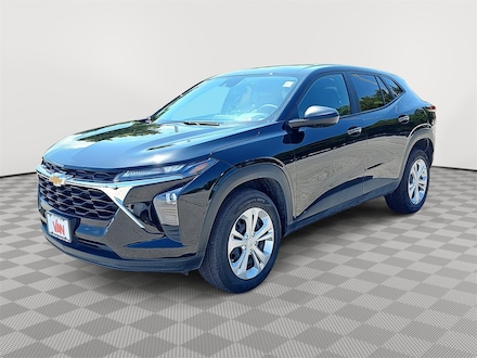 2024 Chevrolet Trax LS SUV