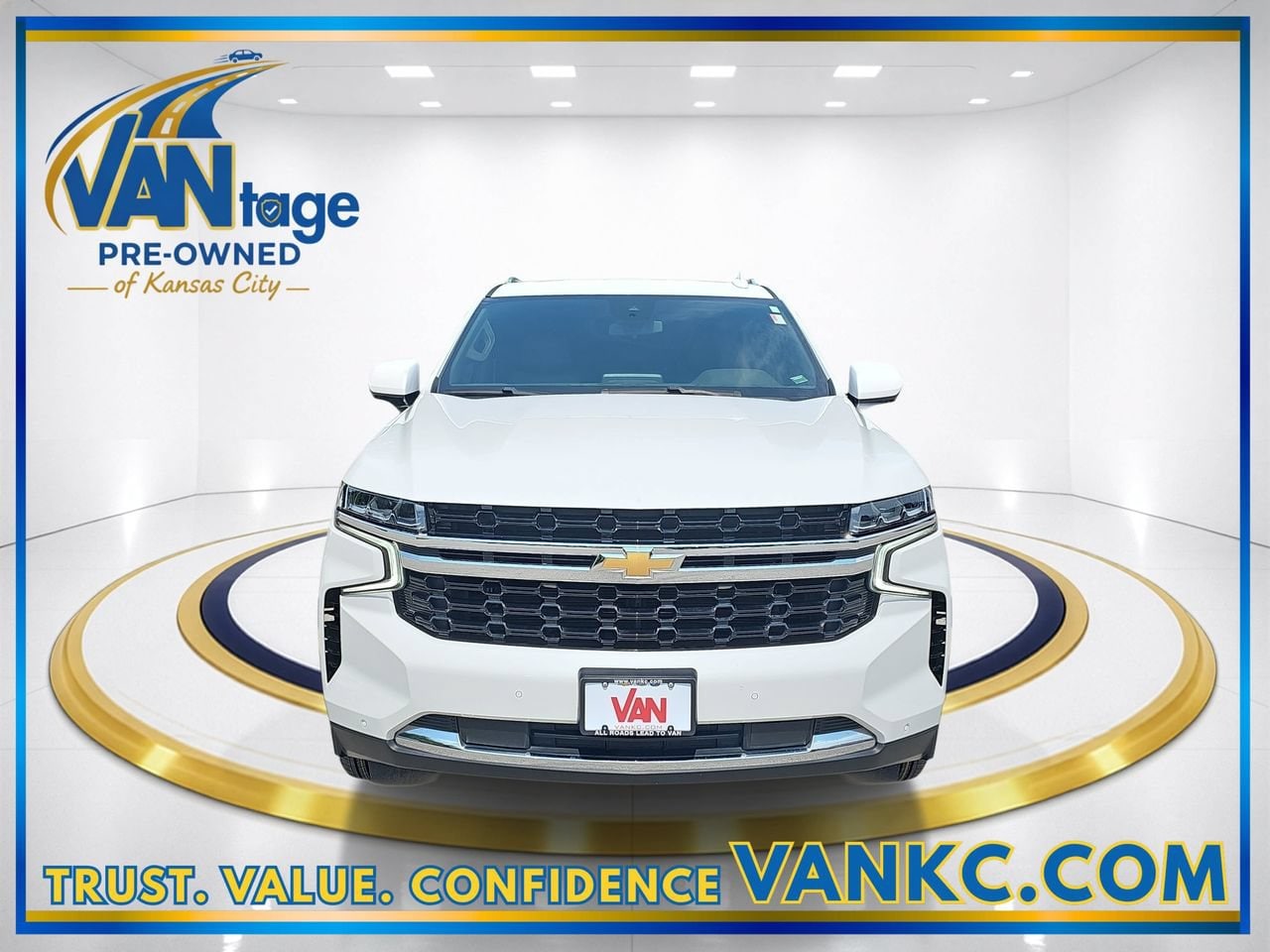 Used 2023 Chevrolet Suburban LS with VIN 1GNSKBKD3PR184877 for sale in Kansas City
