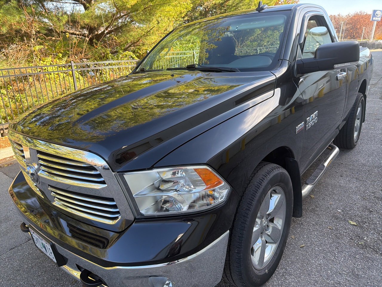2015 Ram 1500 Big Horn photo 2