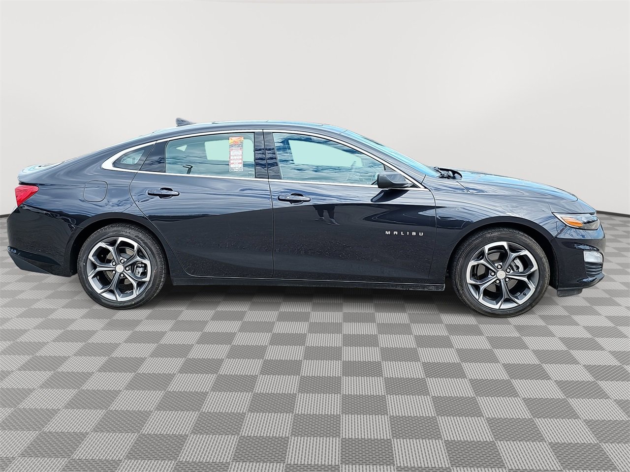 2023 Chevrolet Malibu 1LT photo 4