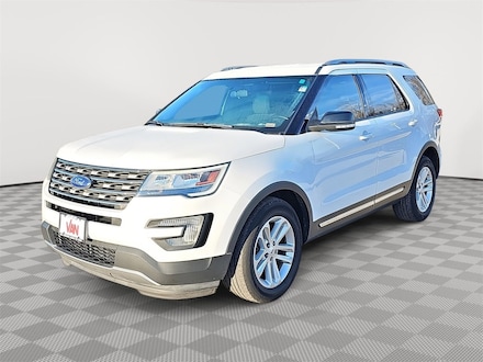 2017 Ford Explorer XLT SUV