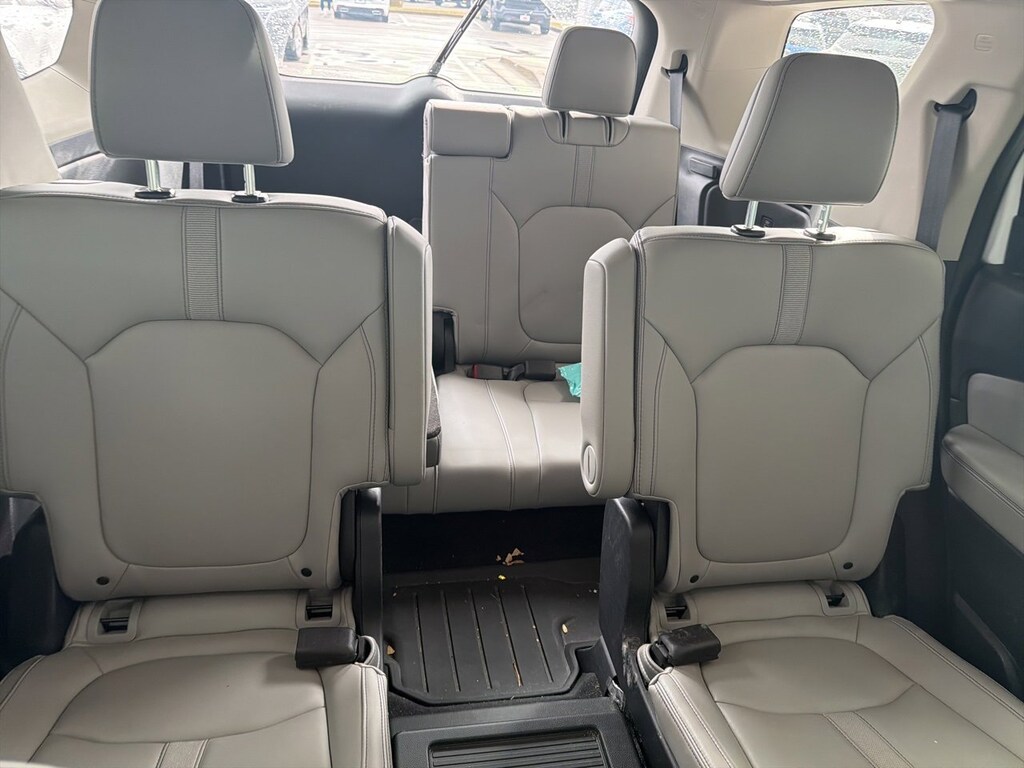 Used 2023 Honda Pilot AWD EX-L 7 Passenger SUV