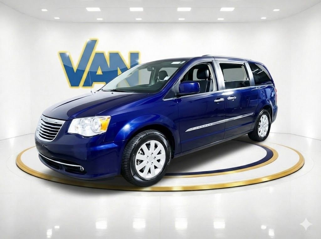 Used 2015 Chrysler Town & Country Touring Minivan