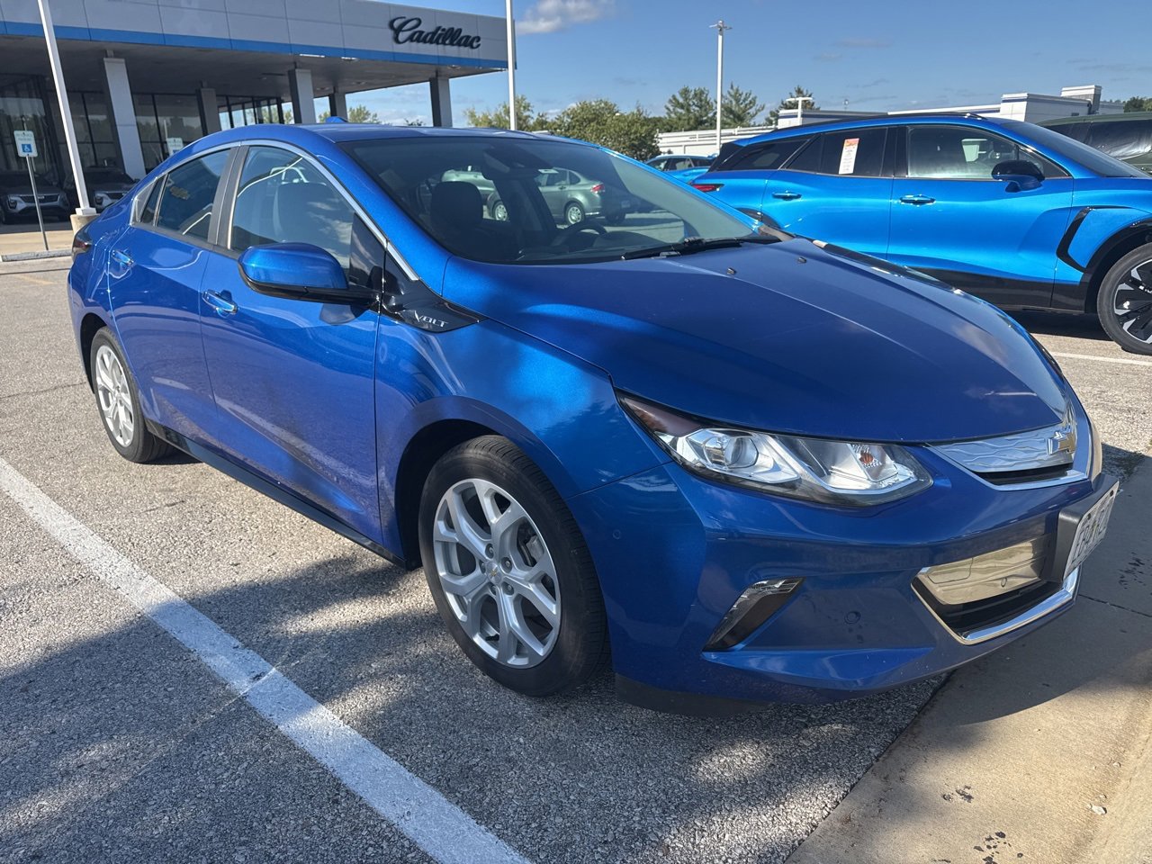 Used 2017 Chevrolet Volt Premier with VIN 1G1RB6S52HU100109 for sale in Kansas City