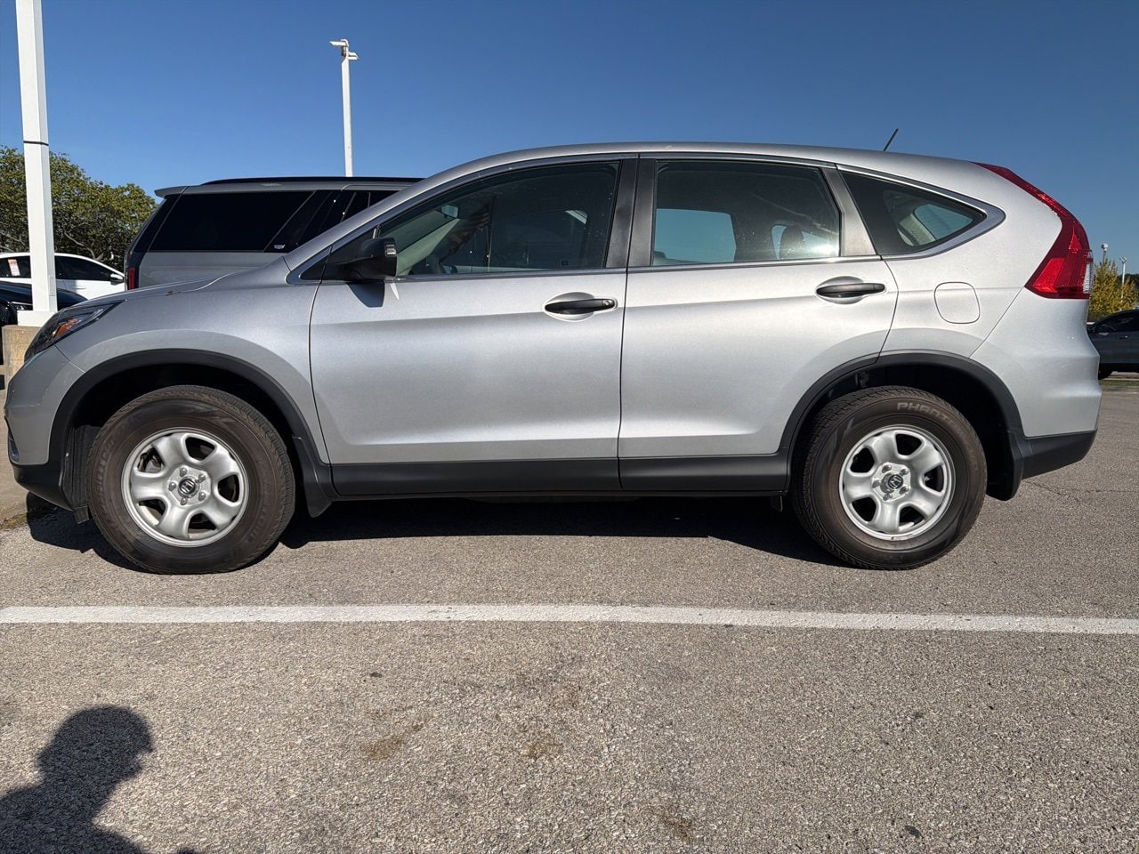 Used 2016 Honda CR-V LX with VIN 3CZRM3H32GG707709 for sale in Kansas City