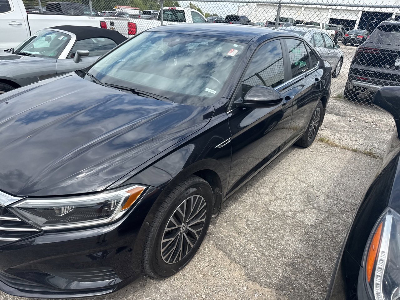 Used 2019 Volkswagen Jetta SEL with VIN 3VWE57BU9KM069833 for sale in Kansas City
