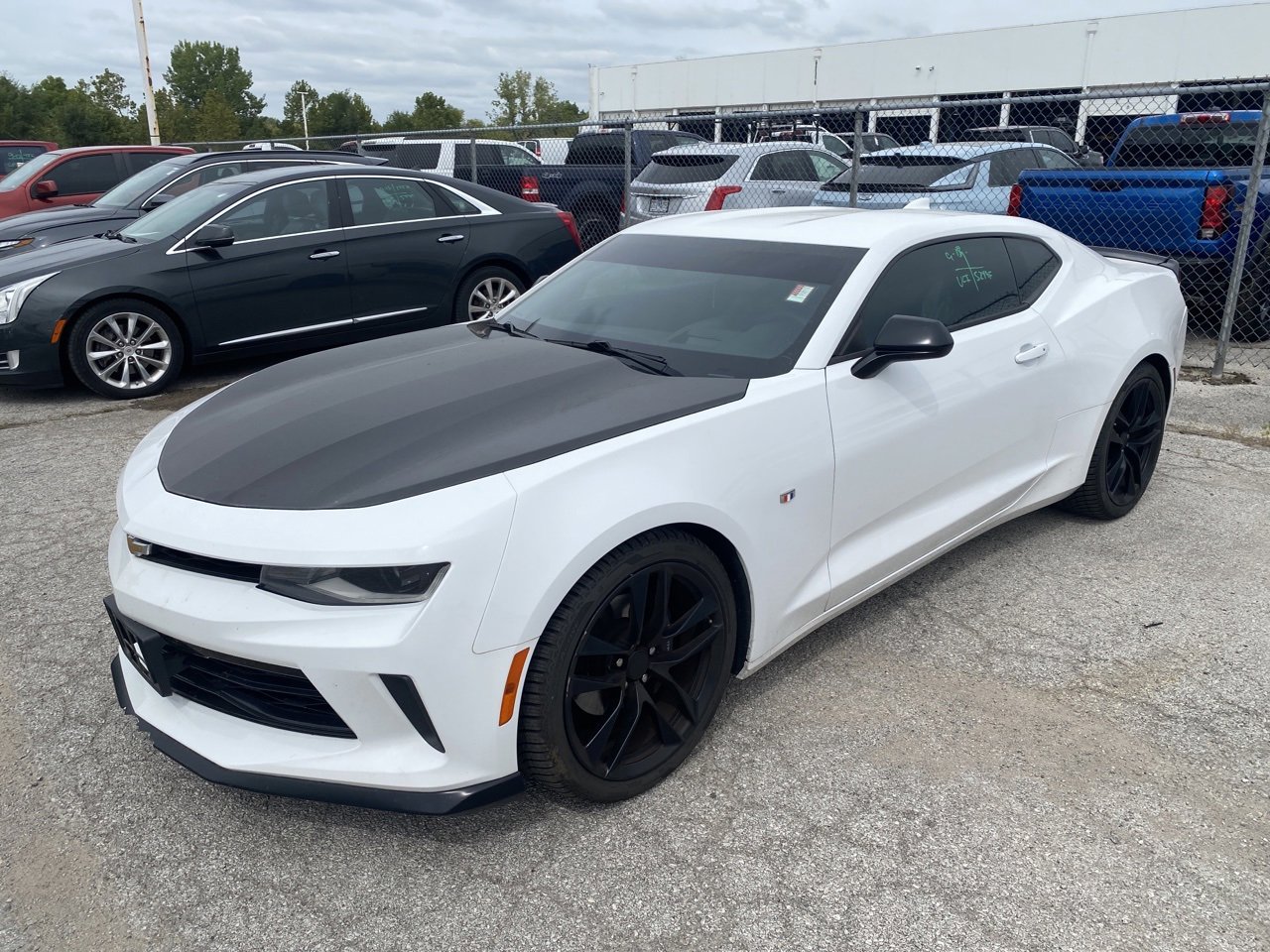 Used 2018 Chevrolet Camaro 2LT with VIN 1G1FC1RS3J0101183 for sale in Kansas City, MO