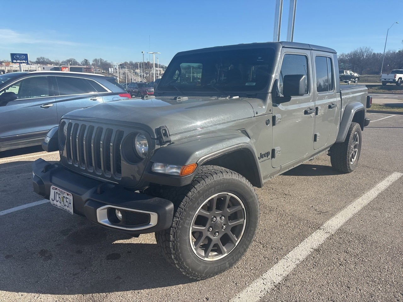 Used 2020 Jeep Gladiator ALTITUDE with VIN 1C6HJTAG1LL213563 for sale in Kansas City