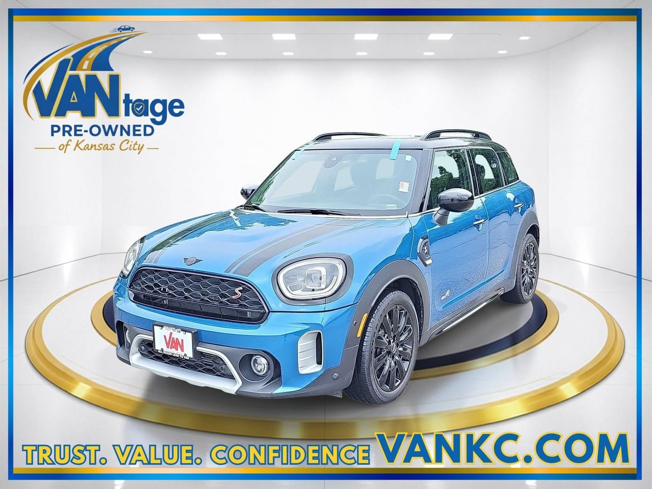2022 MINI Countryman Cooper S ALL4's photo