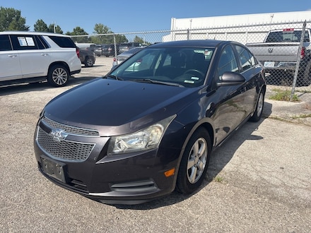 2014 Chevrolet Cruze 1LT Car