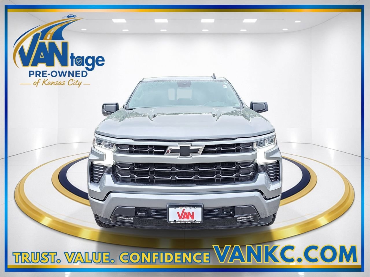 Used 2024 Chevrolet Silverado 1500 RST with VIN 3GCUDEEL6RG172368 for sale in Kansas City
