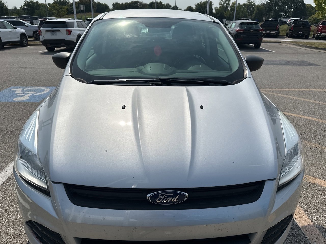 2015 Ford Escape S photo 2