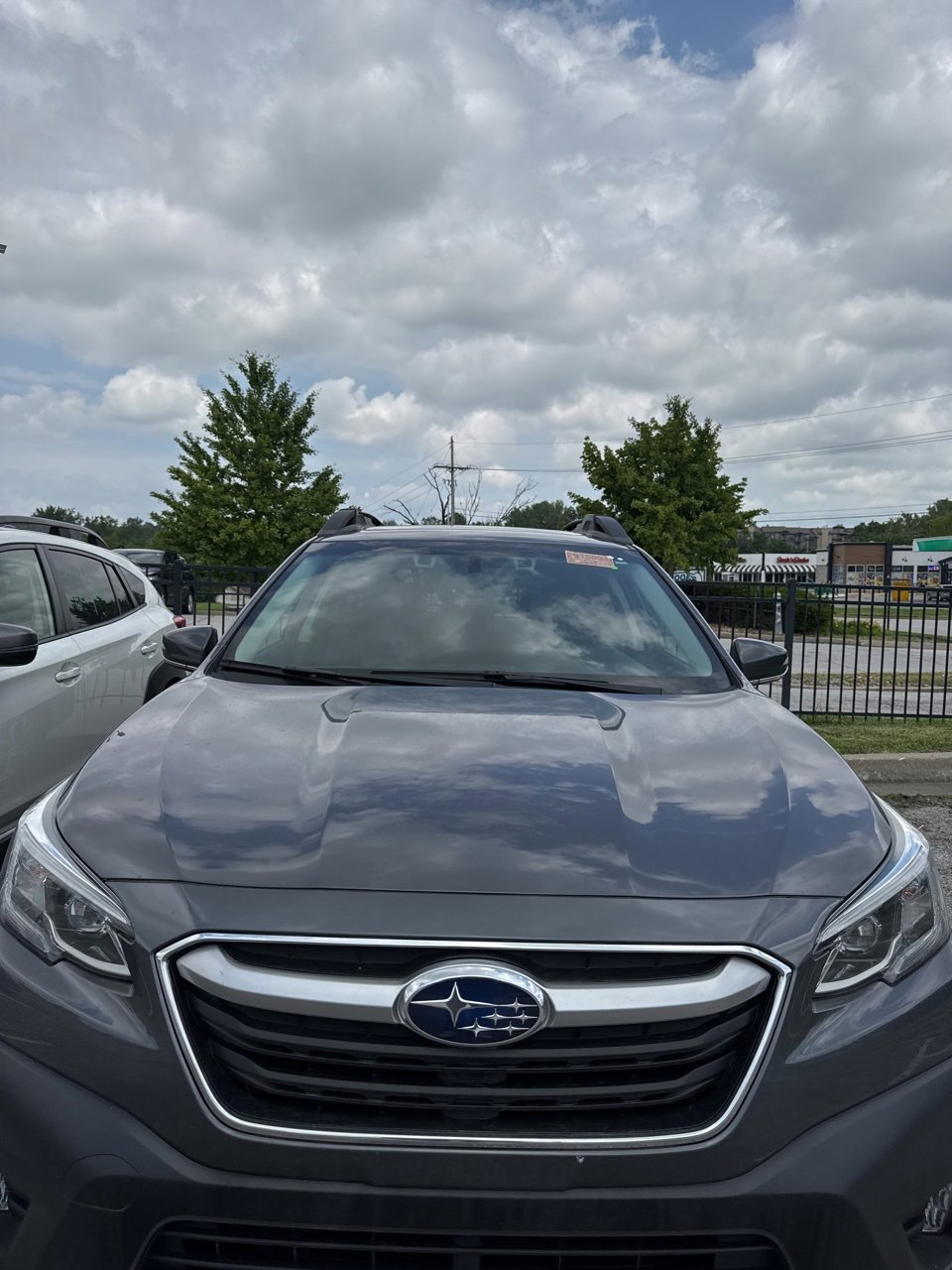 Used 2021 Subaru Outback Limited with VIN 4S4BTANC5M3156012 for sale in Kansas City