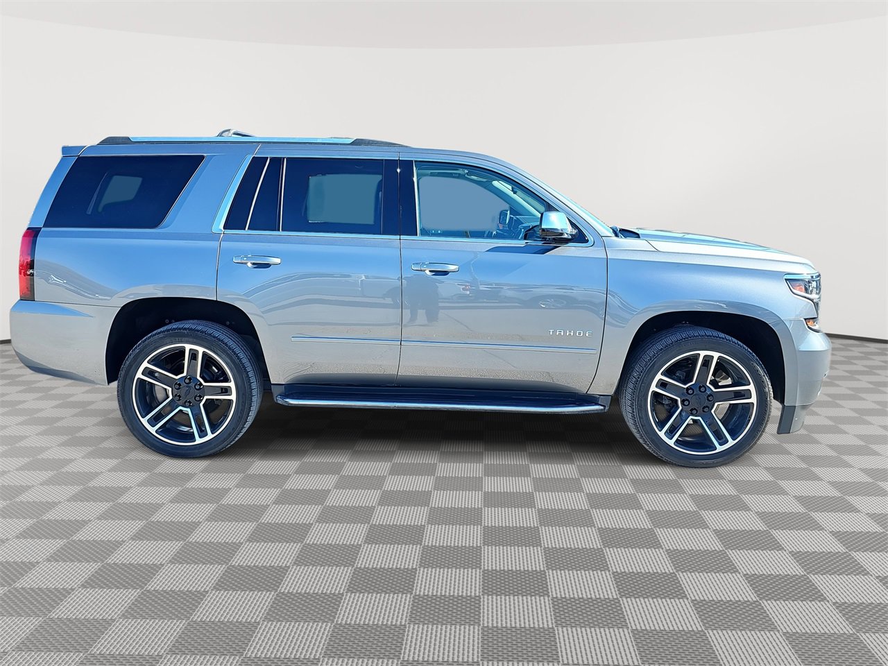 2020 Chevrolet Tahoe Premier photo 4