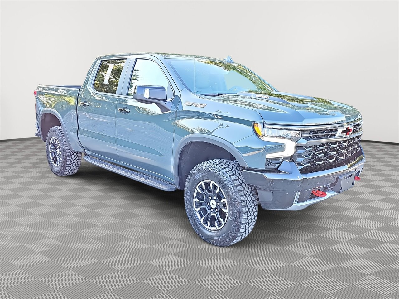 2025 Chevrolet Silverado 1500 ZR2 photo 3