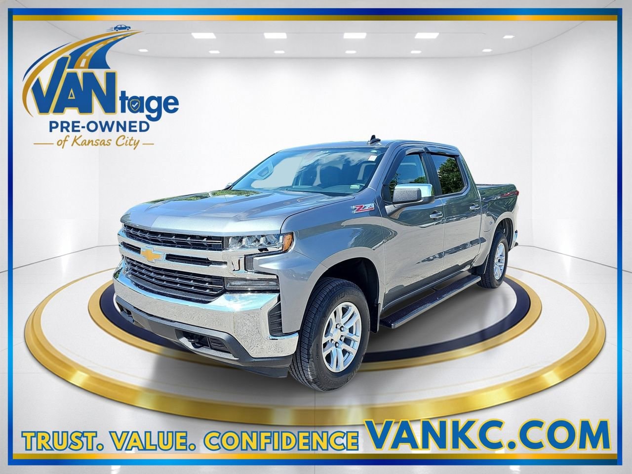 2020 Chevrolet Silverado 1500 LT 4X4 Crew Cab Short Box's photo
