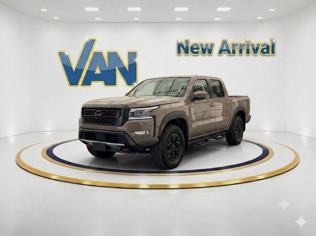 2022 Nissan Frontier PRO-4X Crew Cab 4X4's photo