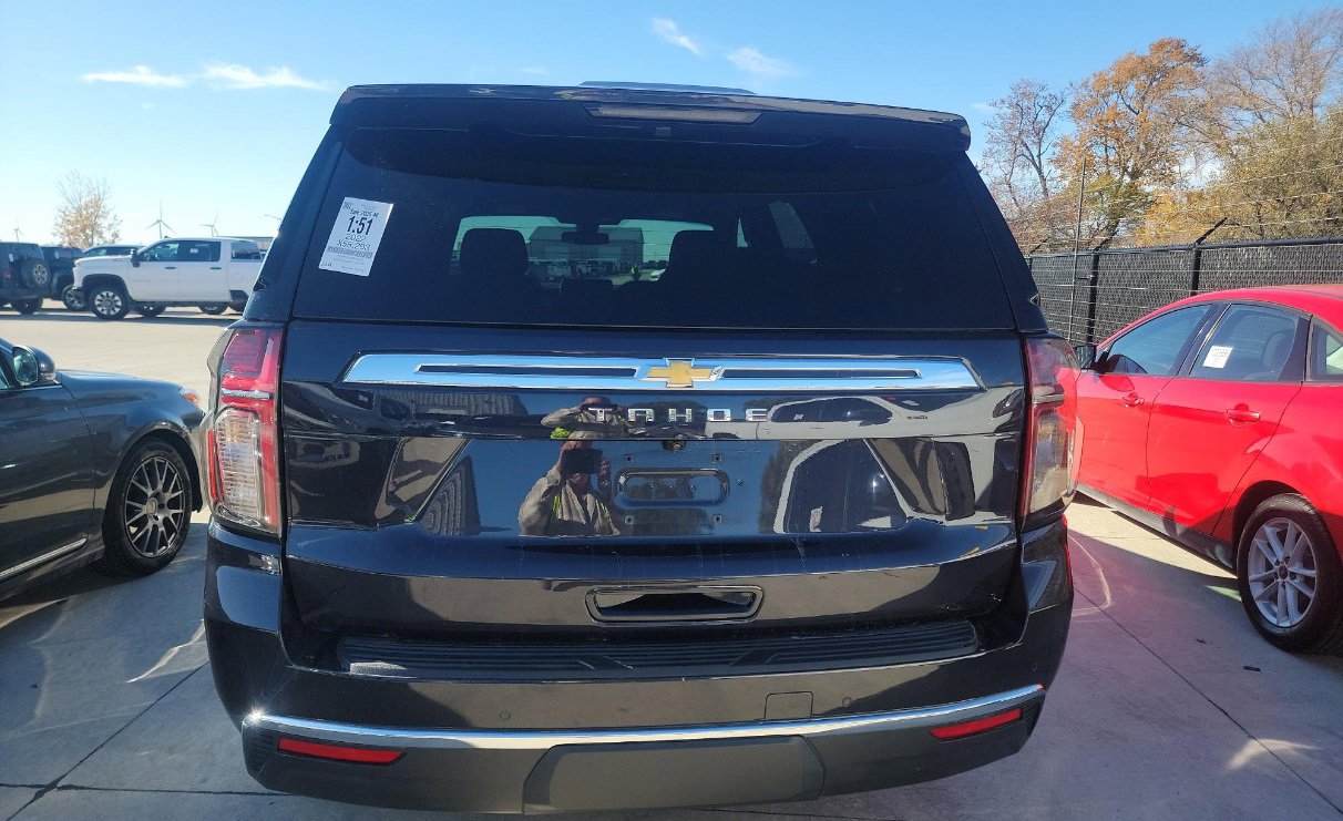 2022 Chevrolet Tahoe LS photo 4