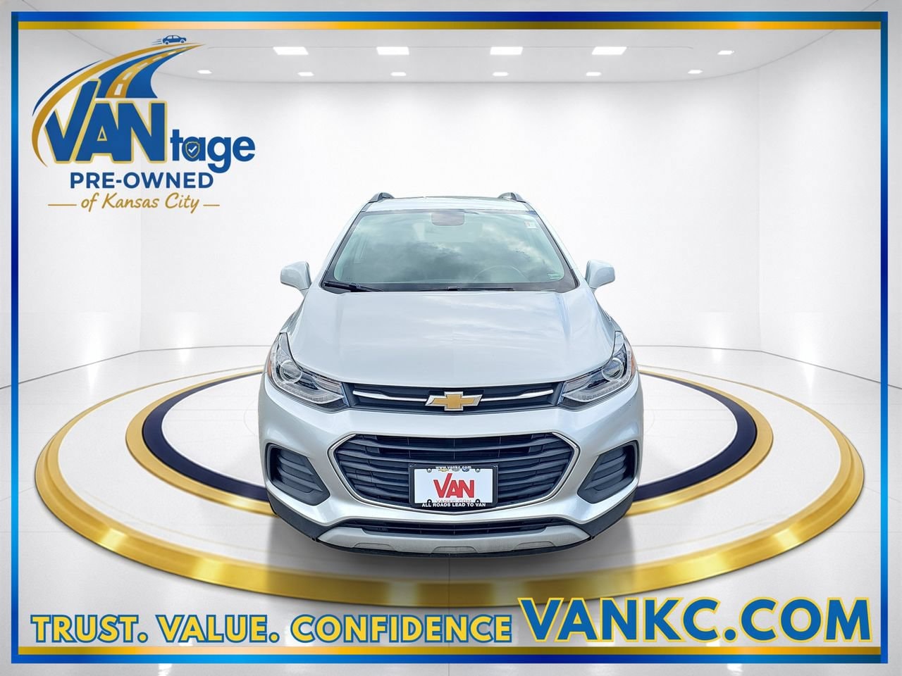 Used 2019 Chevrolet Trax LT with VIN KL7CJLSB3KB863888 for sale in Kansas City