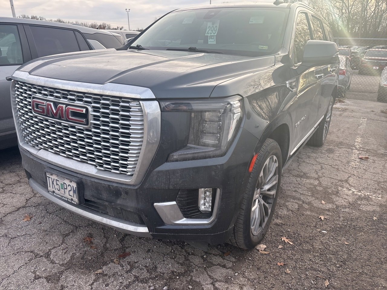 Used 2021 GMC Yukon Denali with VIN 1GKS2DKL0MR418131 for sale in Kansas City
