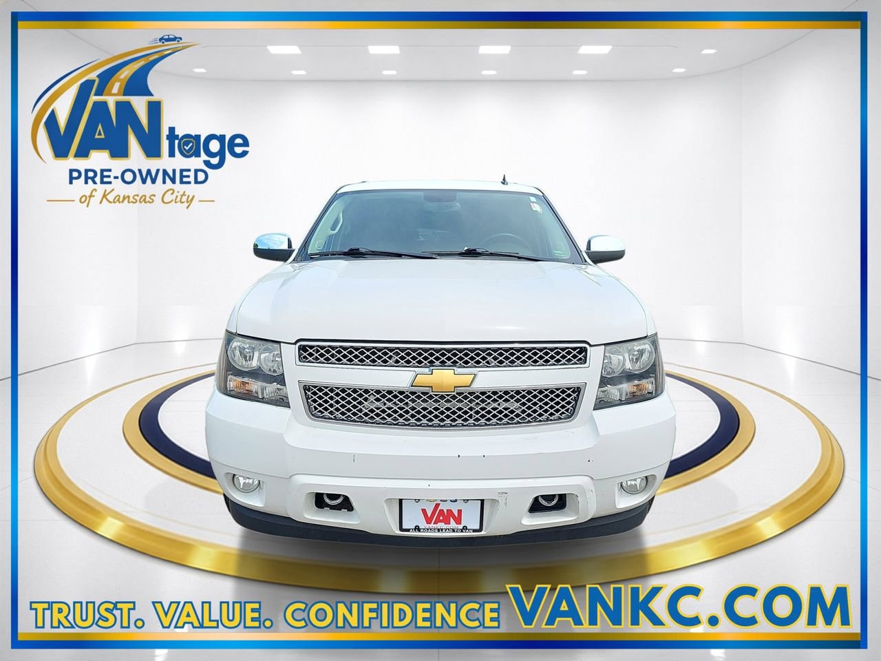 Used 2012 Chevrolet Tahoe LTZ with VIN 1GNSKCE03CR260056 for sale in Kansas City