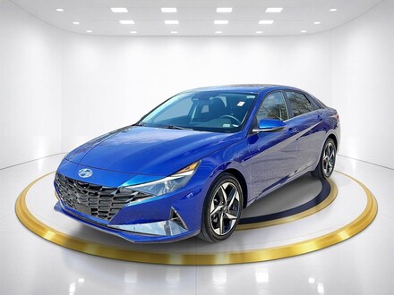 2022 Hyundai Elantra SEL Sedan
