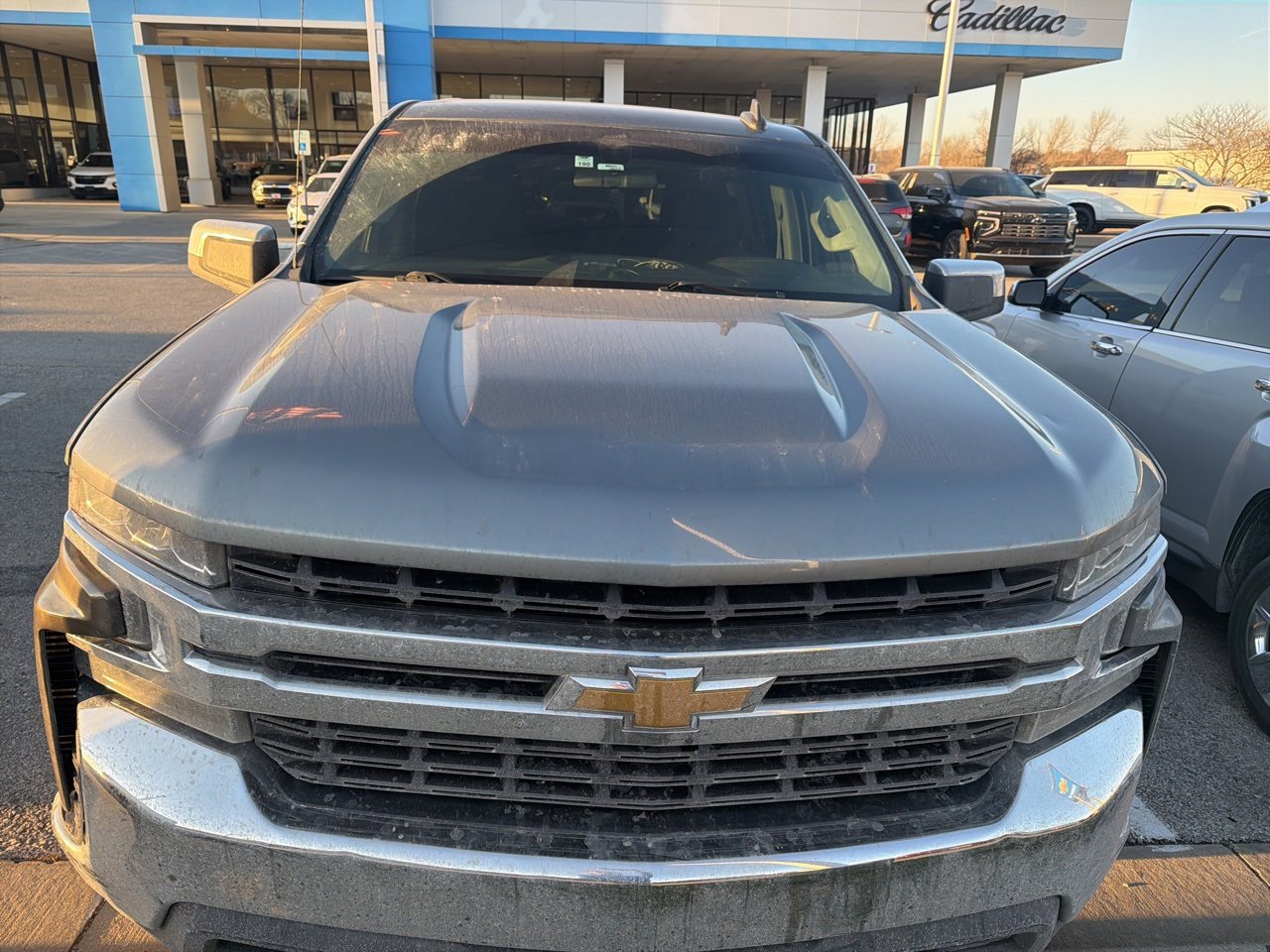 Used 2020 Chevrolet Silverado 1500 LT with VIN 1GCUYDED4LZ208590 for sale in Kansas City