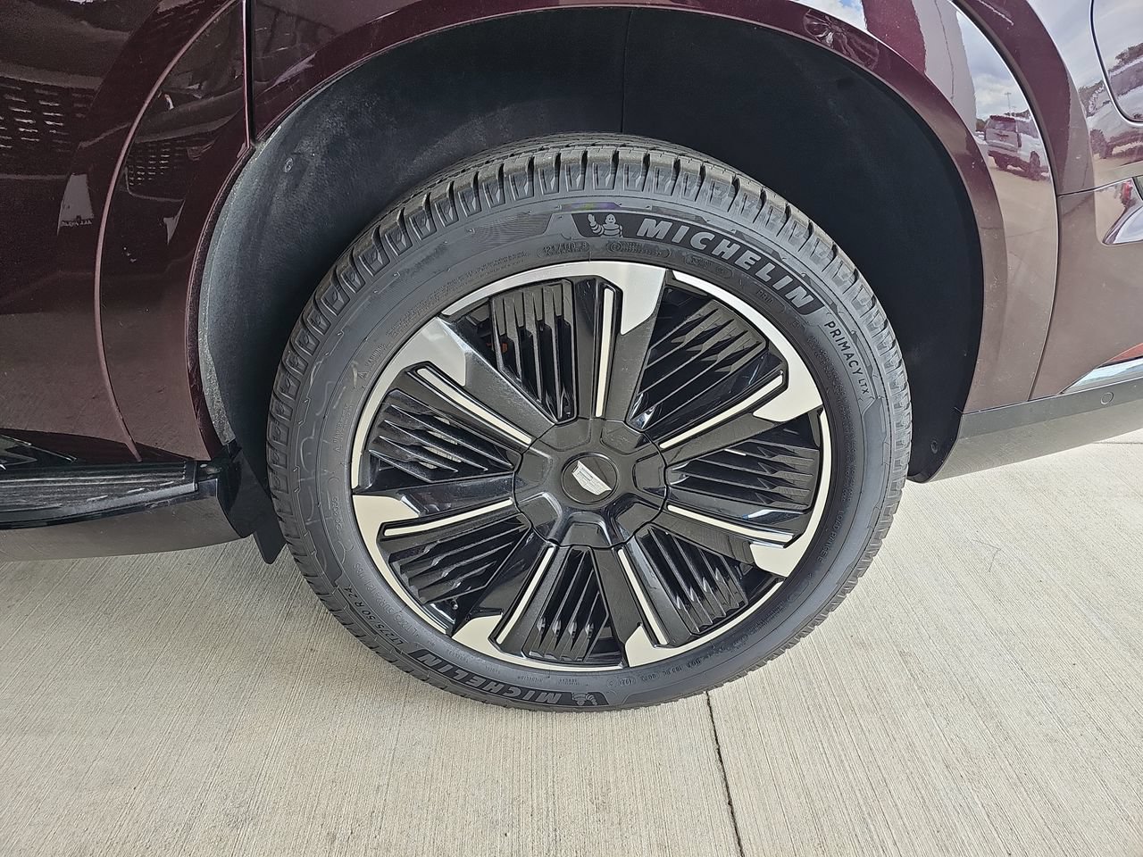 2025 Cadillac Escalade IQ Sport 2 - Photo 36