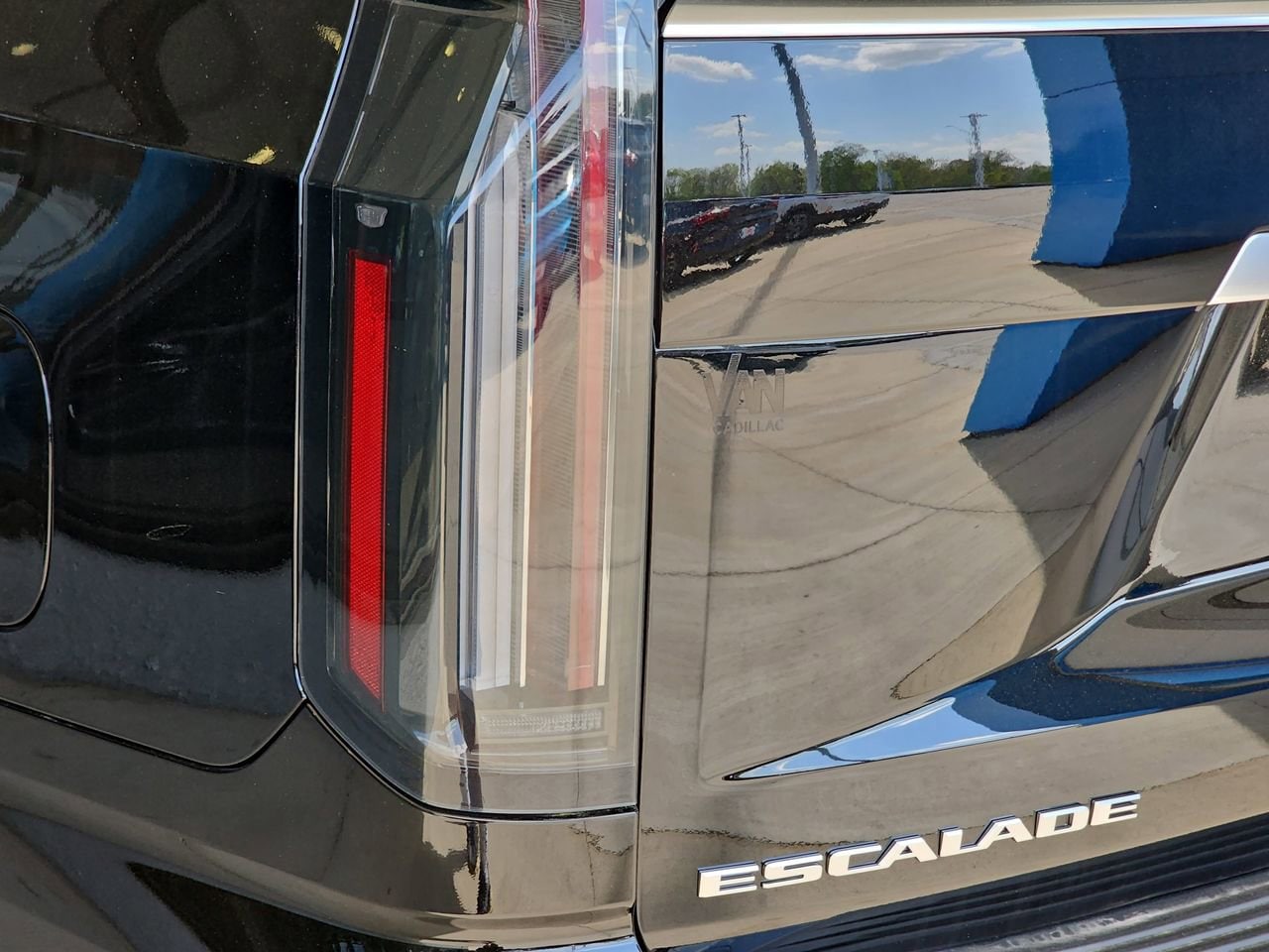 2026 Cadillac Escalade ESV Luxury - Photo 40