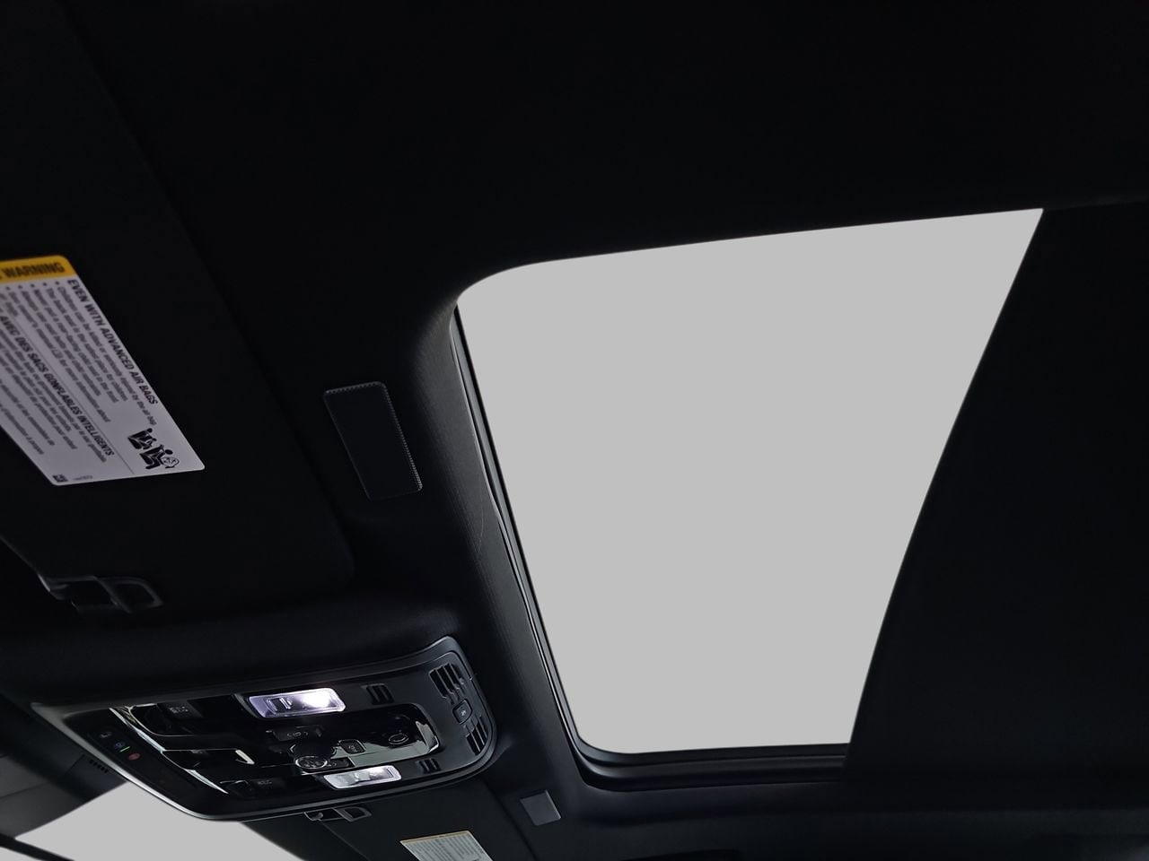 2026 Cadillac Escalade ESV Luxury - Photo 31