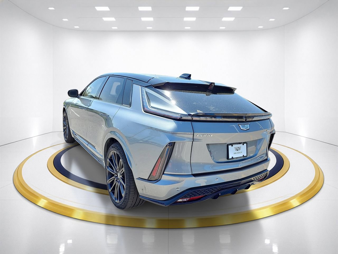 2026 Cadillac LYRIQ V Premium - Photo 7