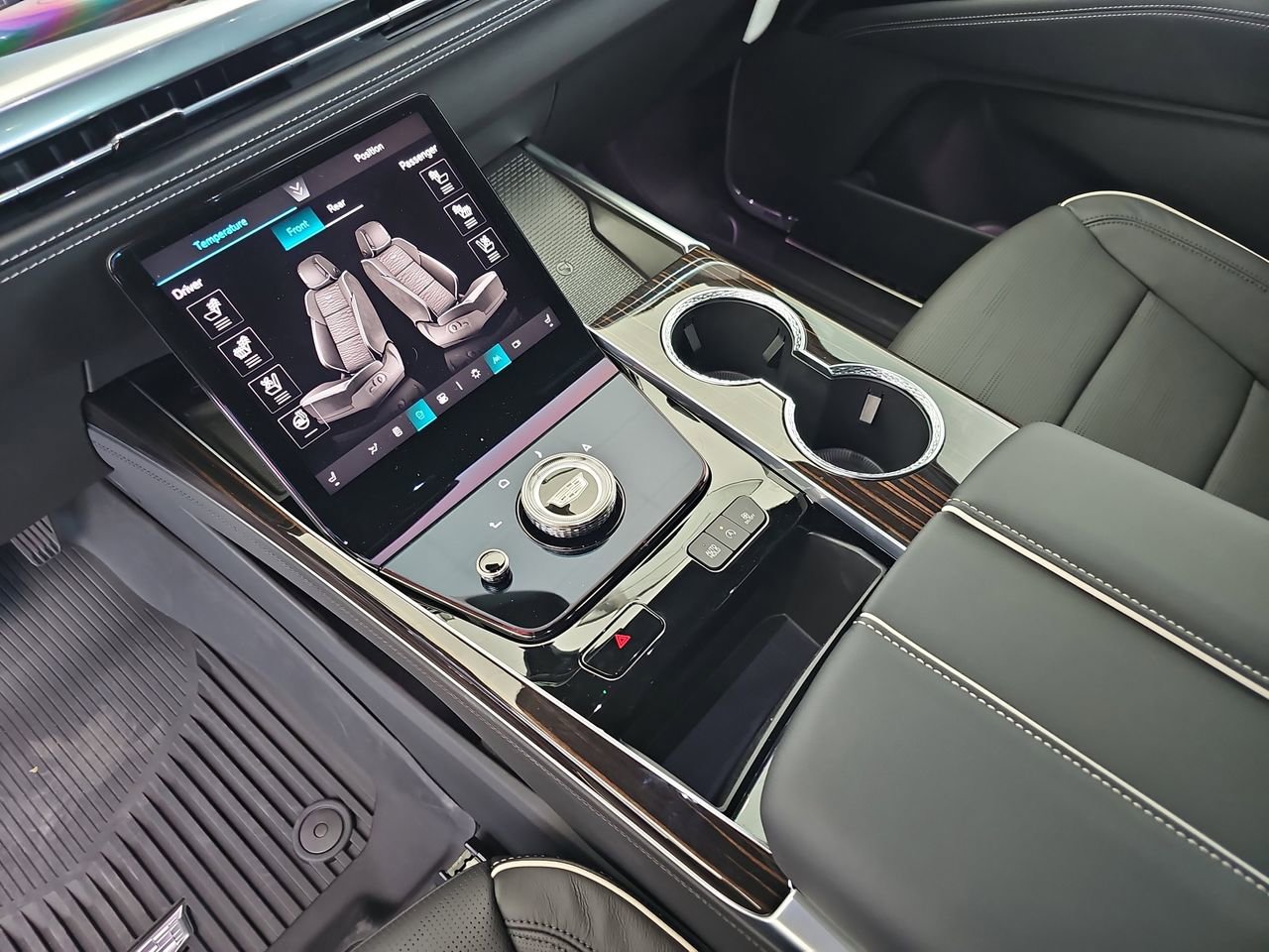 2026 Cadillac Escalade ESV Luxury - Photo 25