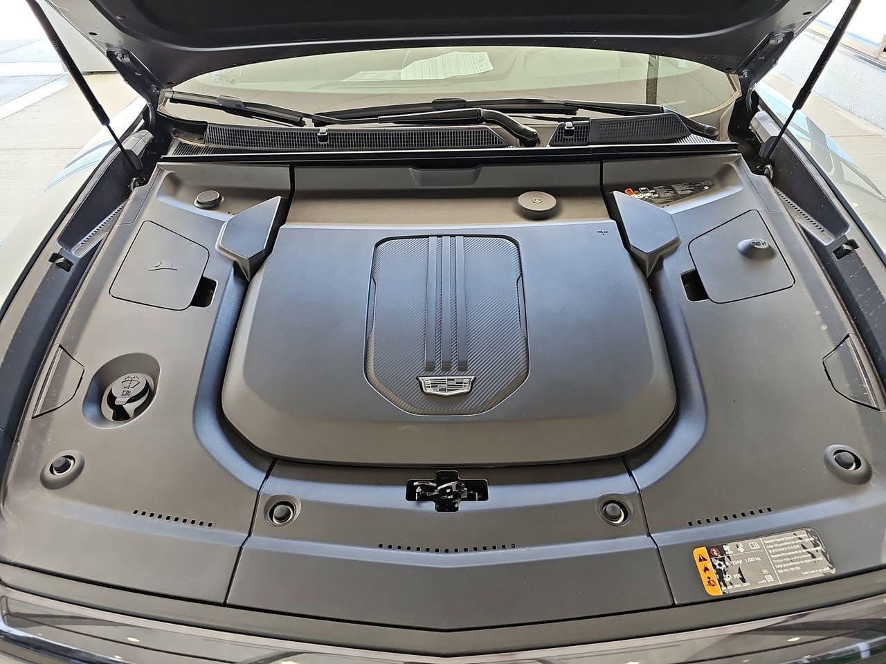 2026 Cadillac LYRIQ V Premium - Photo 30